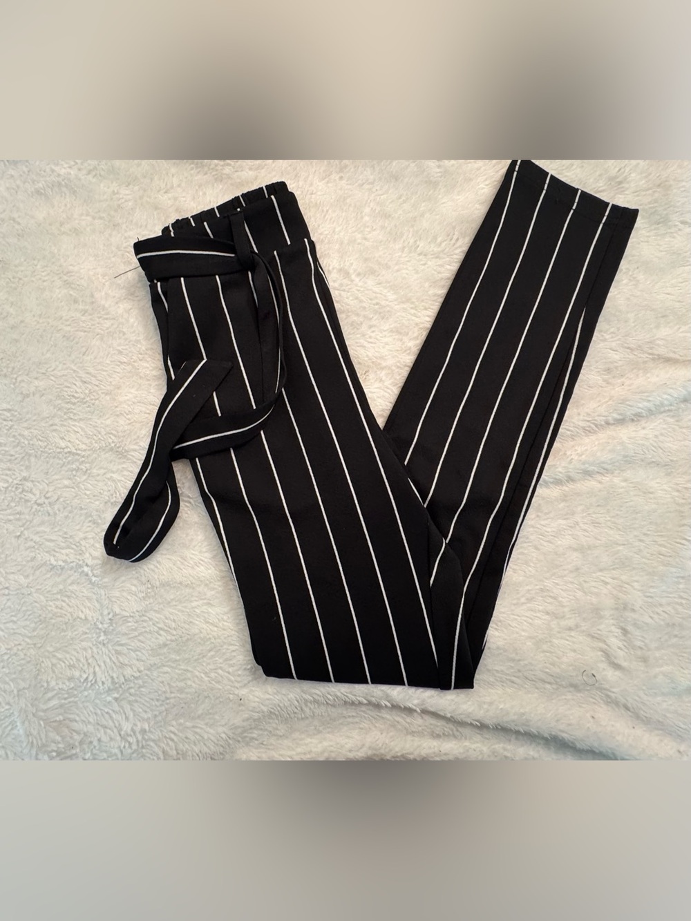 SHELN  Black White Pinstripe Tie-Waist Straight Leg Pants